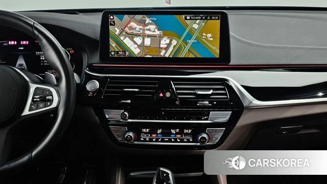 BMW 6 Series GT (G32) 2023 Черный из Кореи, фото 6