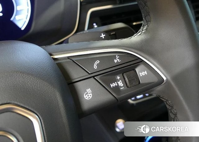 Audi A4 (B9) 2023 Черный из Кореи, фото 6