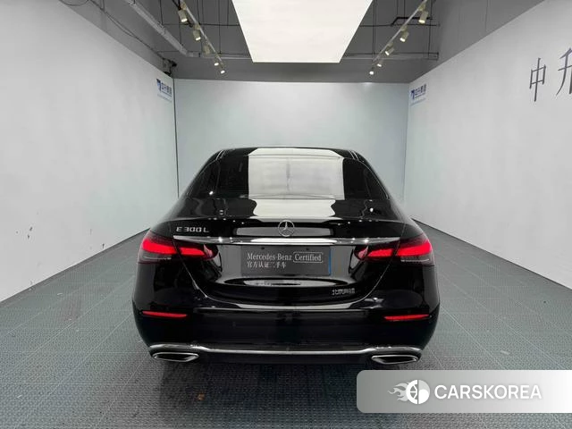 Mercedes-Benz E-class id 3890645 из Китая 6