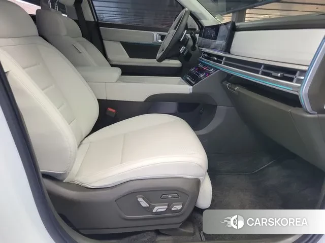 Hyundai Santa Fe (MX5) 2023 Белый из Кореи, фото 6