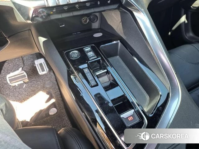 Peugeot 3008 second generation 2024 Белый из Кореи, фото 6