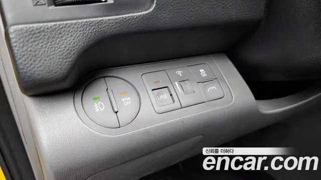 Hyundai The New Grand Starex 2018 Желтый из Кореи, фото 6