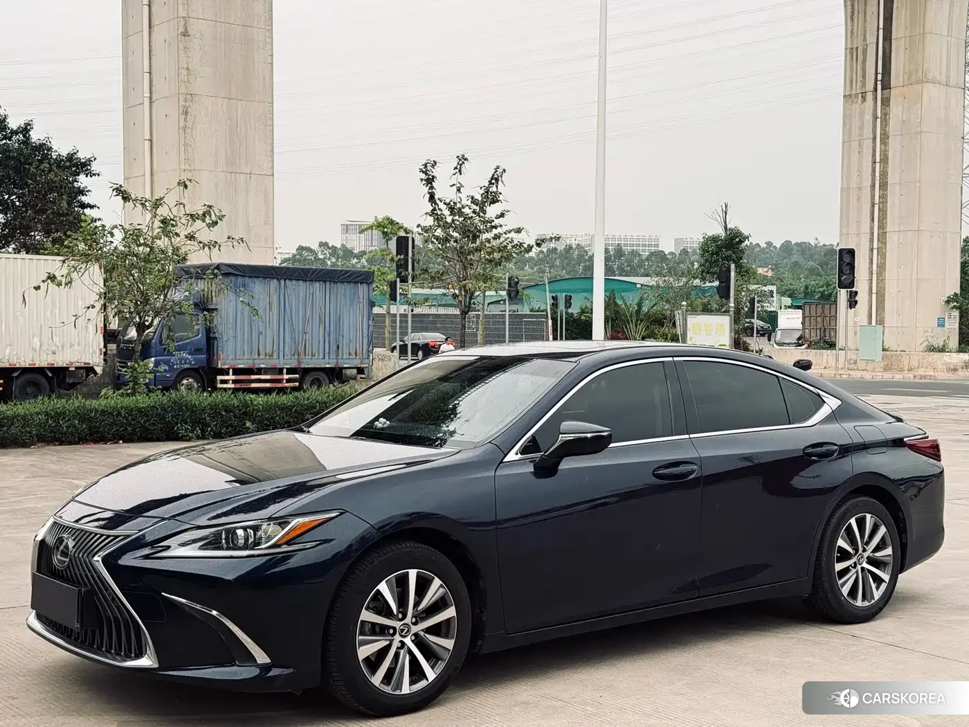 Lexus ES id 4576509 из Китая 8