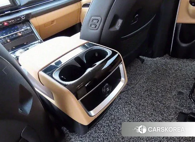 Kia Carnival 4th generation 2023 Белый из Кореи, фото 6