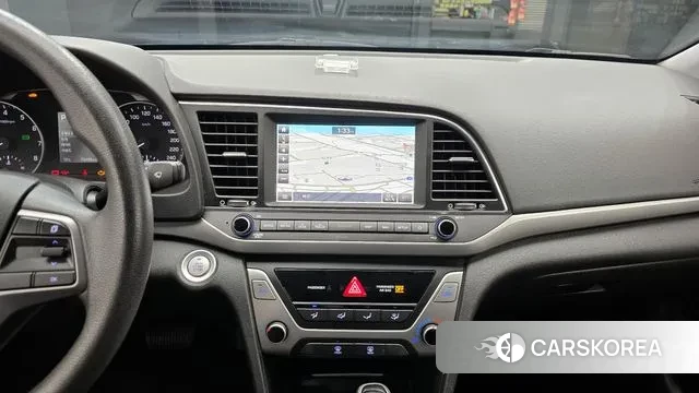 Hyundai Avante AD id 2520982 из Кореи 6