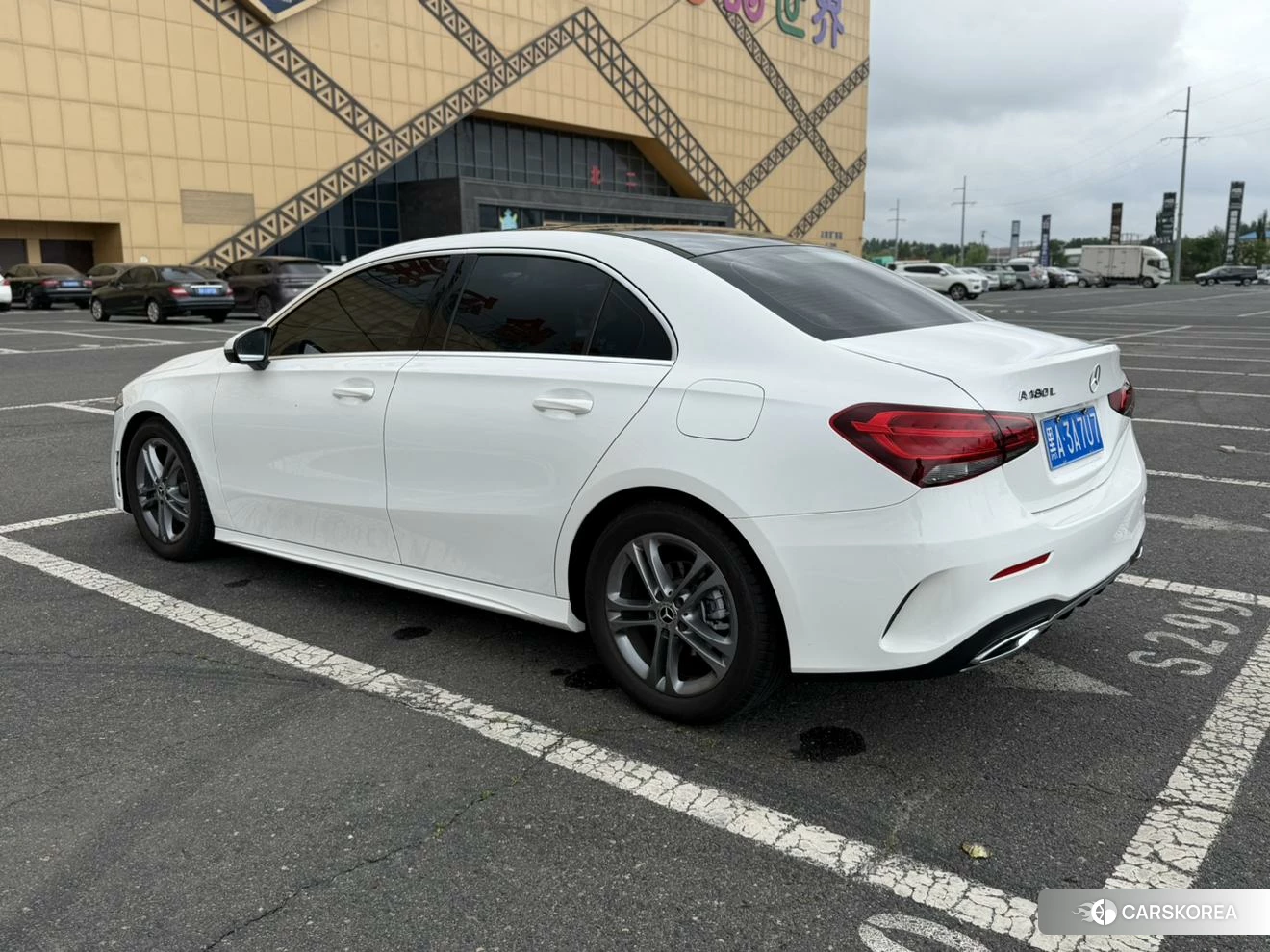 Mercedes-Benz Class A 2021 Белый из Китая, фото 6