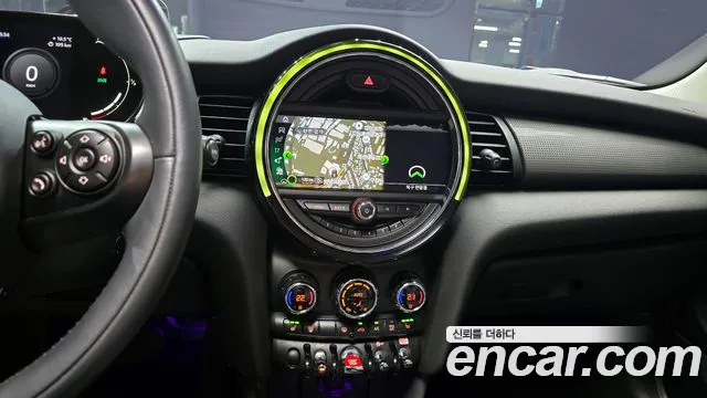 Mini Cooper 2021 Жемчужный цвет из Кореи, фото 6