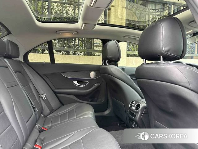 Mercedes-Benz Class C 2021 Белый из Китая, фото 6