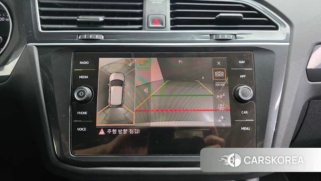 Volkswagen Tiguan second Generation 2019 Белый из Кореи, фото 6