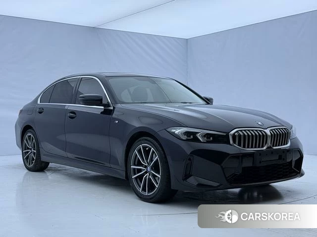 BMW 3 series 2023 Черный из Китая, фото 6