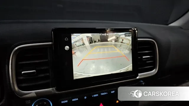 Hyundai Venue 2022 Белый из Кореи, фото 6