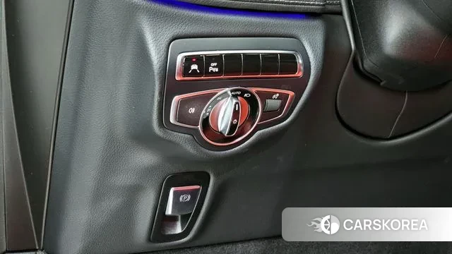 Mercedes-Benz G-Class W463b 2022 Белый из Кореи, фото 6