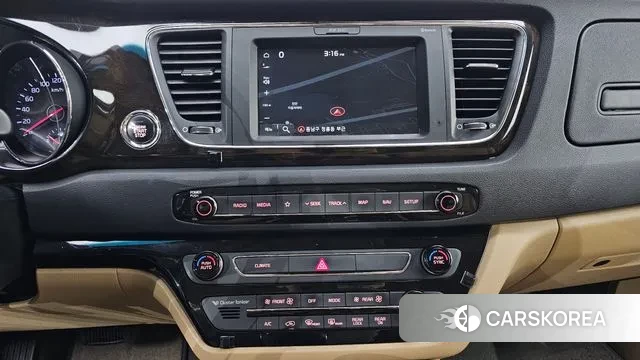 Kia The New Carnival 2018 Черный из Кореи, фото 6