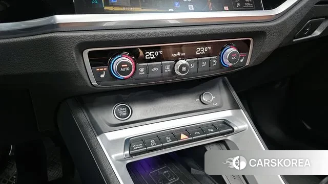 Audi Q3 (F3) 2022 Белый из Кореи, фото 6