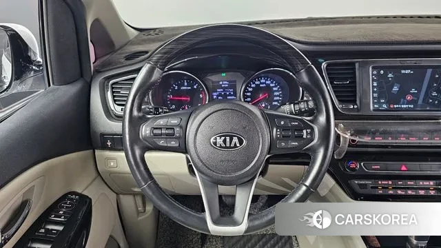 Kia The New Carnival 2019 Белый из Кореи, фото 6