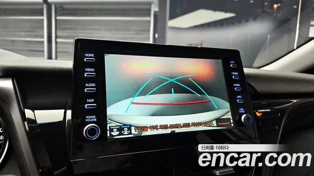 Toyota Camry (XV70) 2023 Белый из Кореи, фото 6