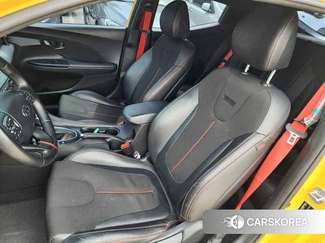 Hyundai Veloster (JS) 2018 Желтый из Кореи, фото 6