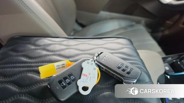 Kia K8 Hybrid 2024 Черный из Кореи, фото 6