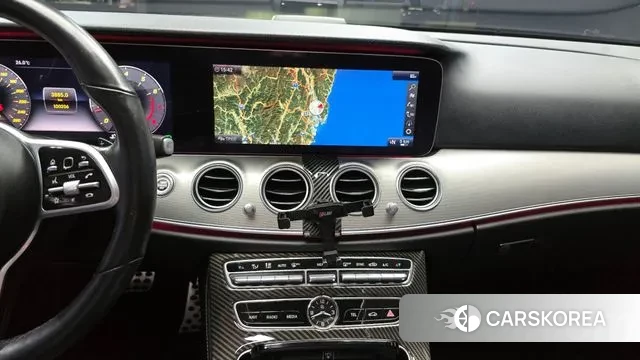 Mercedes-Benz E-Class W213 2018 Белый из Кореи, фото 6