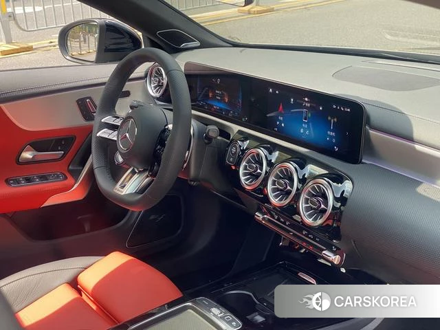 Mercedes-Benz CLA AMG 2025 Темно-серый из Китая, фото 6