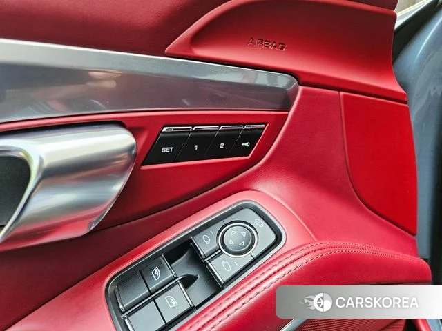 Porsche 718 Boxster 2018 Серый из Кореи, фото 6