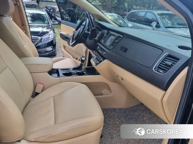 Kia The New Carnival 2018 Черный из Кореи, фото 6