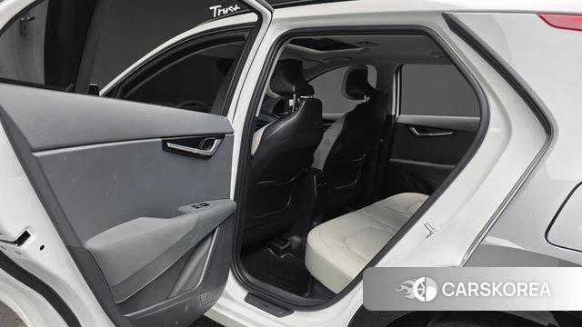 Kia Di Ol Nu Niro 2022 Белый из Кореи, фото 6