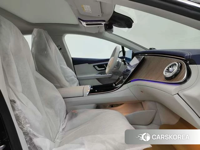 Mercedes-Benz EQE 2025 Черный из Китая, фото 6