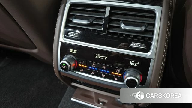 BMW 7 Series (G11) 2018 Черный из Кореи, фото 6