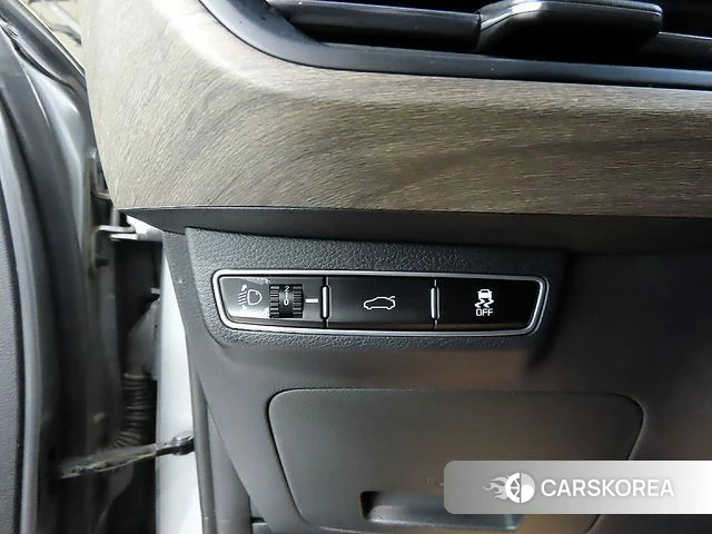 Kia K8 2021 Серебристо-серый из Кореи, фото 6