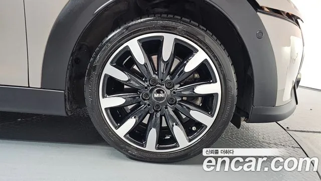 Mini Cooper S id 2671806 из Кореи 6