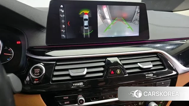 BMW 5 Series (G30) 2018 Серый из Кореи, фото 6