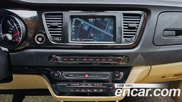 Kia The New Carnival id 2406326 из Кореи 6