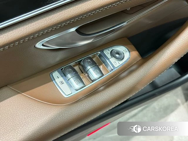 Mercedes-Benz E-class 2022 Черный из Китая, фото 6