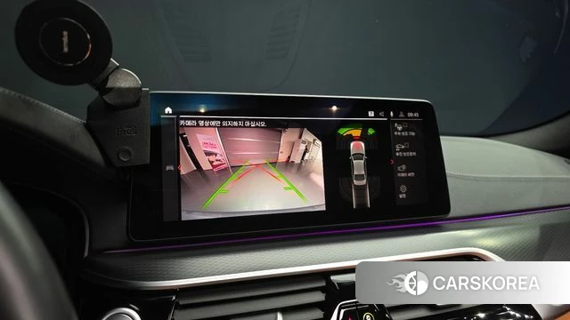 BMW 5 Series (G30) 2022 Серебристо-серый из Кореи, фото 6