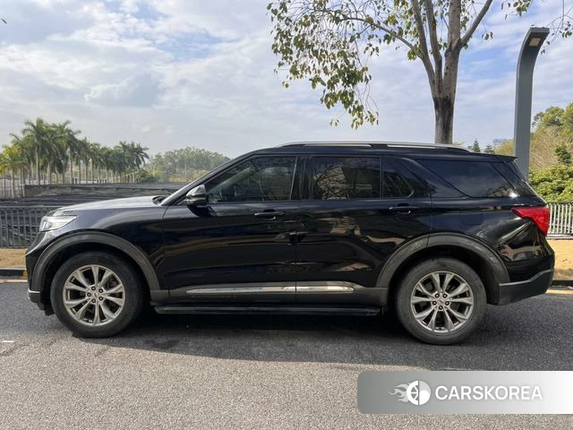 Ford Explorer 2020 Черный из Китая, фото 6