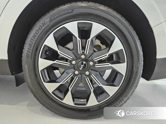 Kia Carnival 4th generation 2022 Белый из Кореи, фото 6