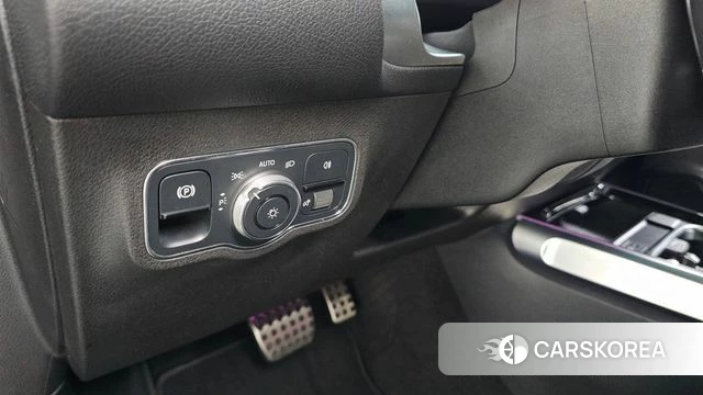 Mercedes-Benz GLB-Class X247 2021 Черный из Кореи, фото 6