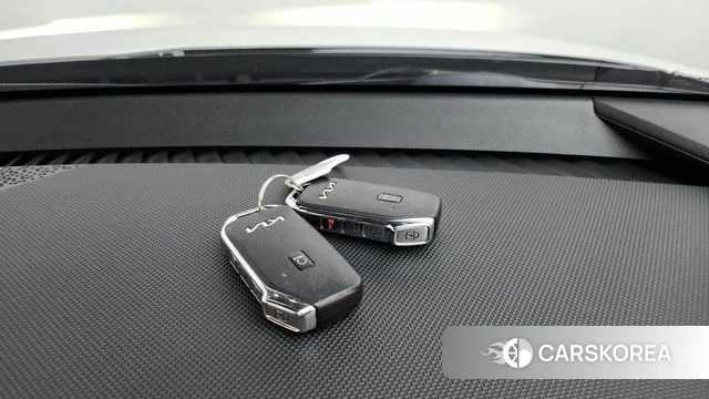 Kia Di Ol Nu Niro 2022 Белый из Кореи, фото 6