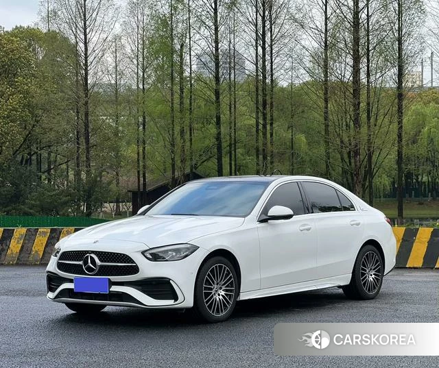 Mercedes-Benz Class C 2025 Белый из Китая, фото 6
