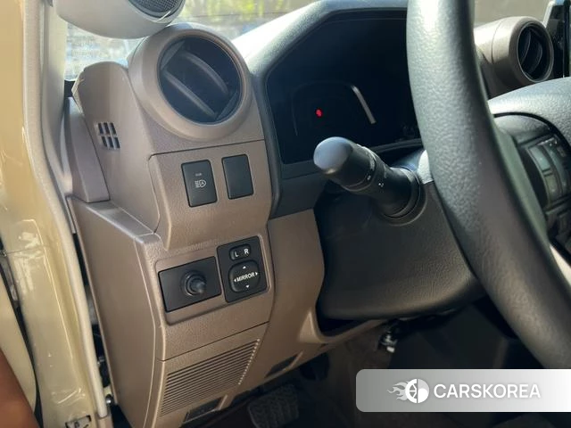 Toyota Land Cruiser 70 Series 2025 Желтый из Китая, фото 6