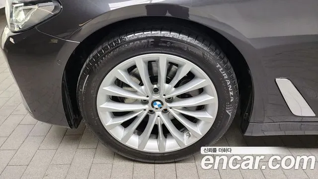 BMW 5 Series (G30) id 2558076 из Кореи 6