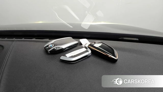 BMW 5 Series (G30) 2018 Серый из Кореи, фото 6