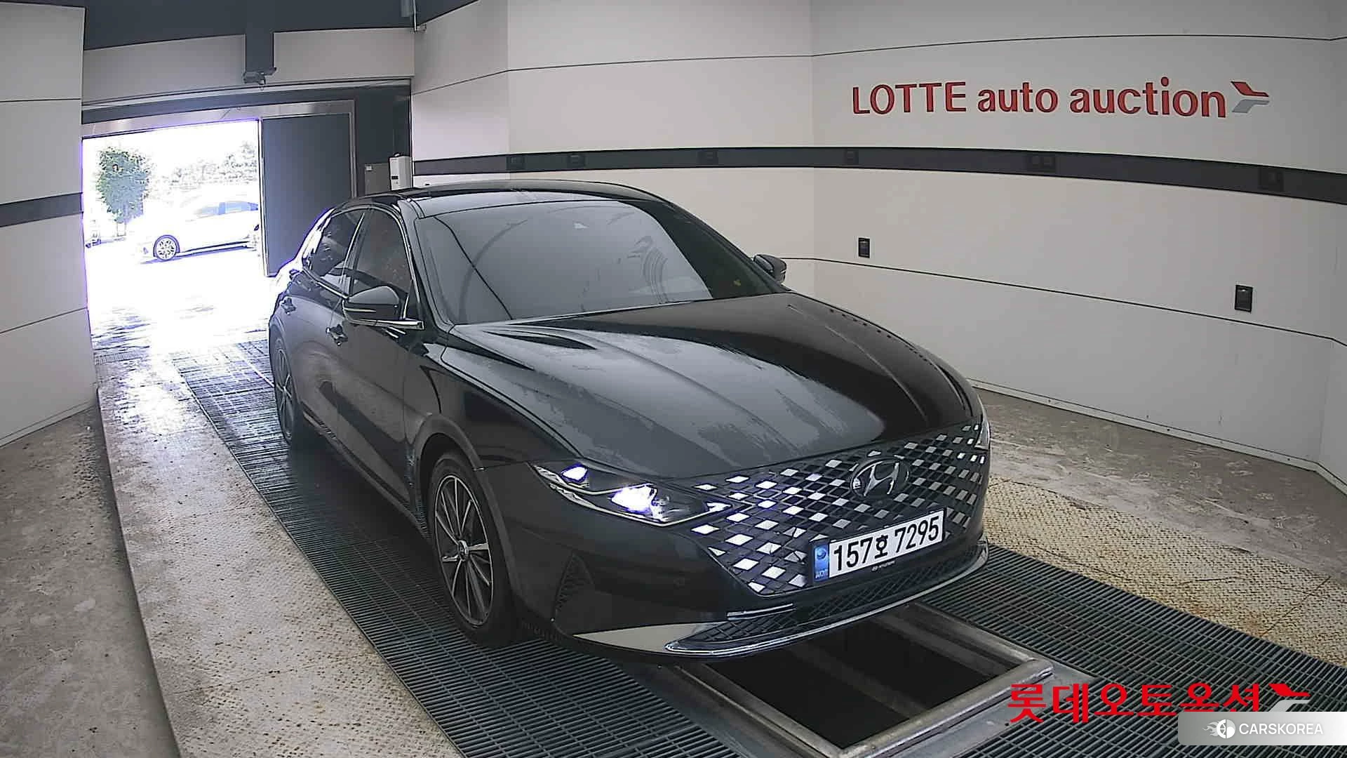 Hyundai Grandeur 2022 Черный из Кореи, фото 6