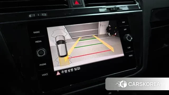 Volkswagen Tiguan second Generation 2022 Белый из Кореи, фото 6