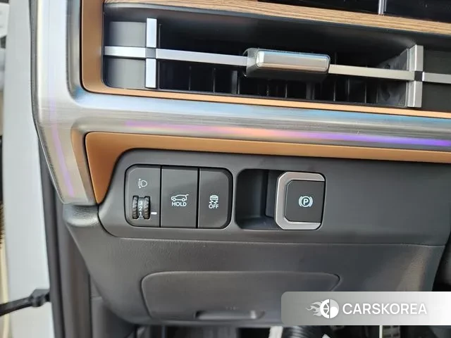 Hyundai Santa Fe (MX5) 2023 Белый из Кореи, фото 6