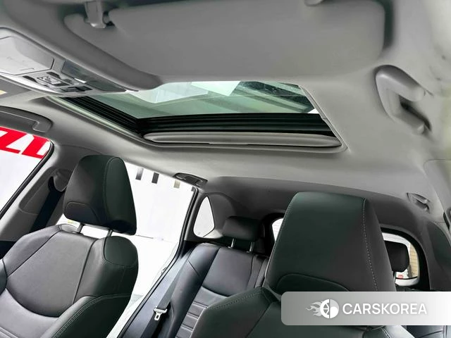 Toyota RAV4 Rongfang 2023 Белый из Китая, фото 6