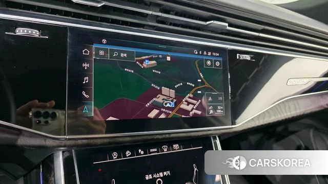 Audi Q7 (4M) 2021 Серебристо-серый из Кореи, фото 6