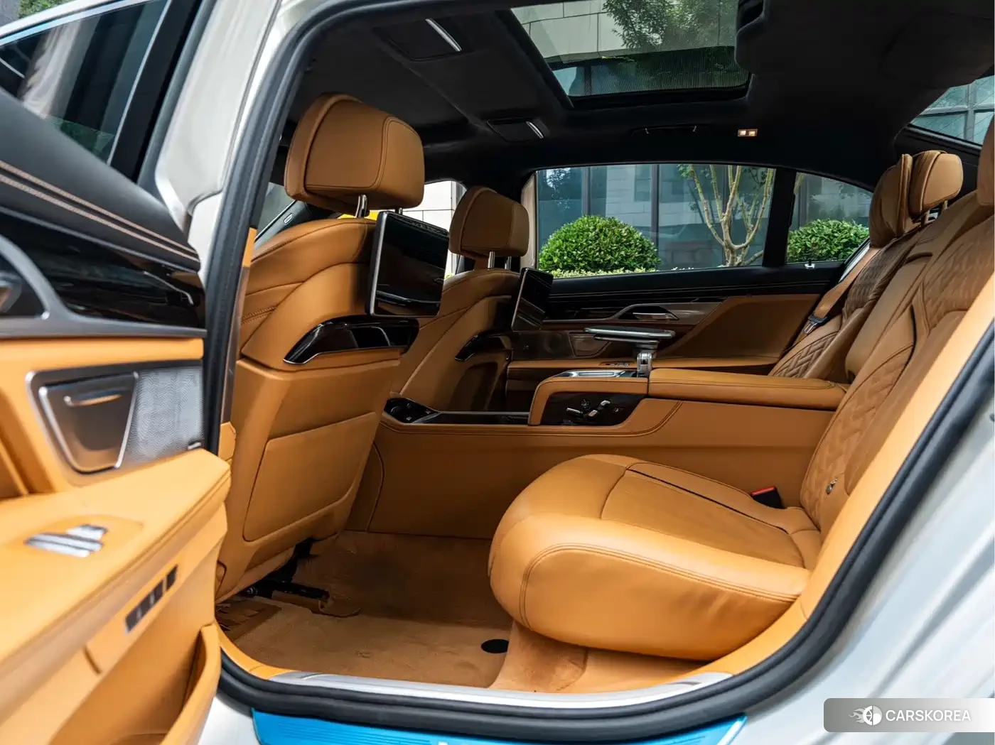 BMW 7 series 2020 Silver/gray из Китая, фото 6