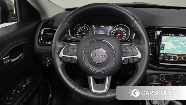 Jeep Compass 2nd Generation 2019 Светло-зеленый из Кореи, фото 6